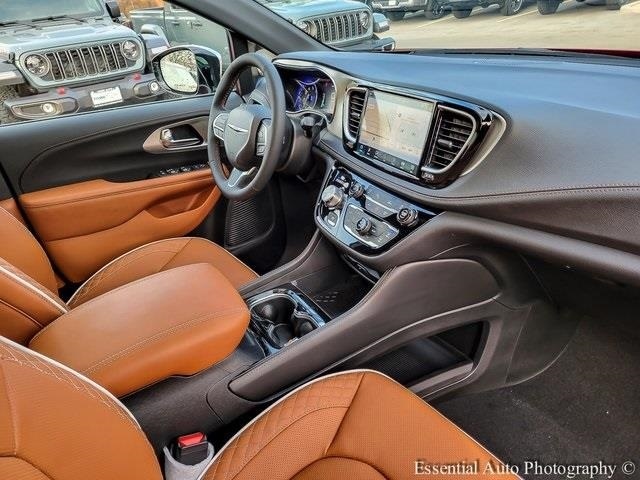 2026 CHRYSLER PACIFICA - Image 27