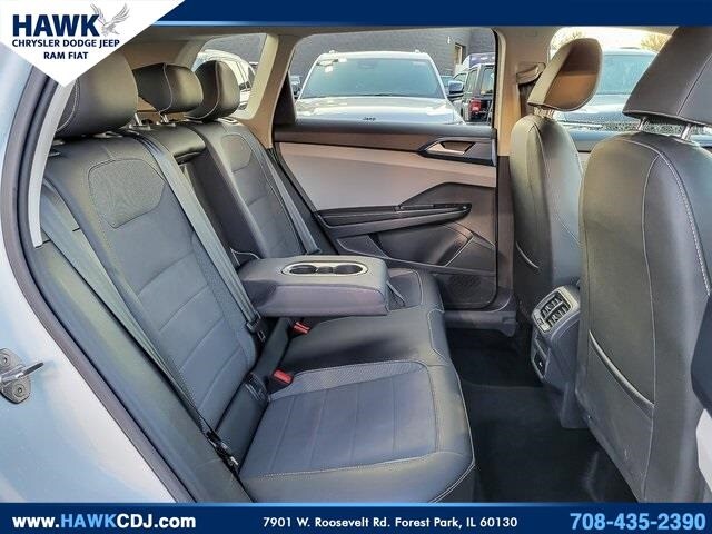 2024 VOLKSWAGEN TAOS - Image 28