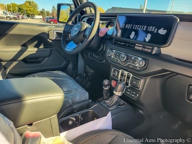 2026 JEEP WRANGLER - Image 16