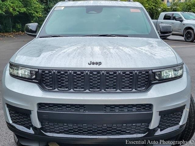 2025 JEEP GRAND CHEROKEE L - Image 4
