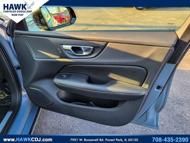 2024 VOLVO S60 - Image 32