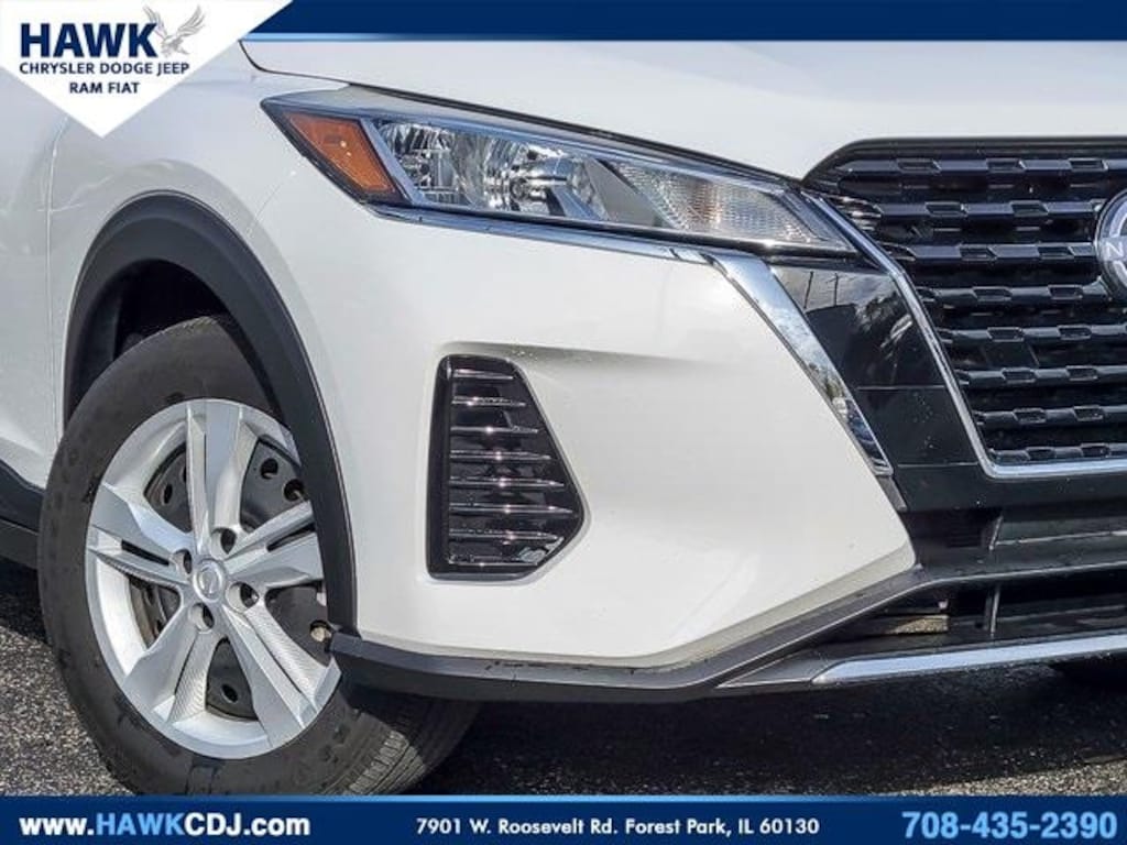 Used 2024 Nissan Kicks S SUV