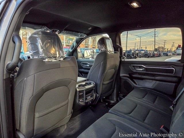 2026 RAM 1500 - Image 12