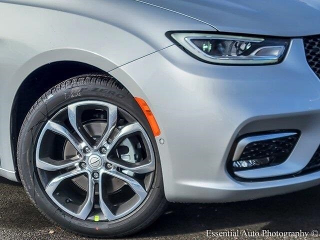 2026 CHRYSLER PACIFICA - Image 3