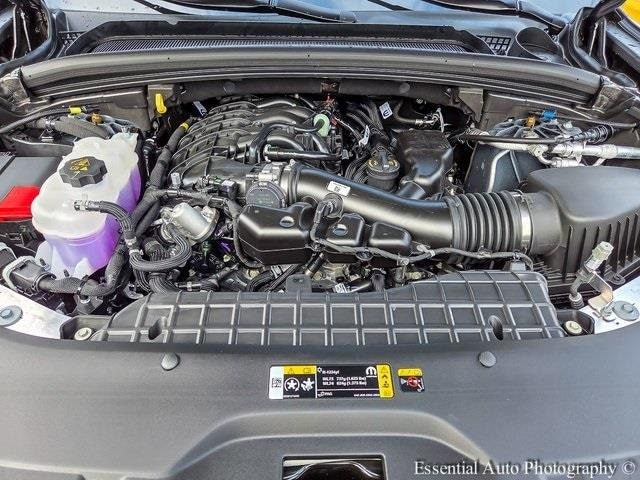 2025 JEEP GRAND CHEROKEE - Image 8