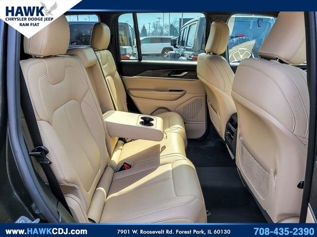 2023 JEEP GRAND CHEROKEE - Image 29