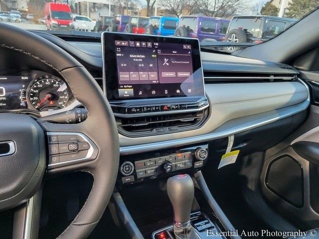 2026 JEEP COMPASS - Image 18