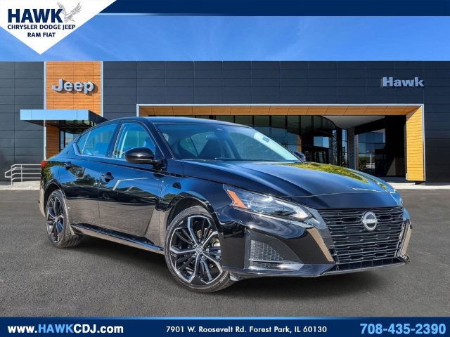 2025 Nissan Altima SR