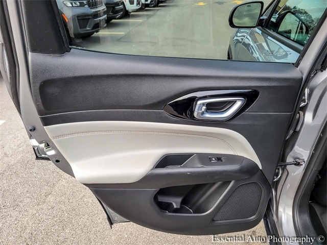 2023 JEEP COMPASS - Image 25