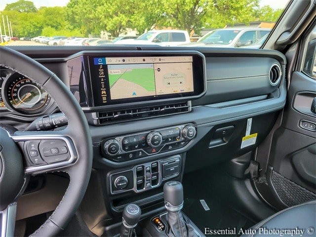 2025 JEEP WRANGLER - Image 23