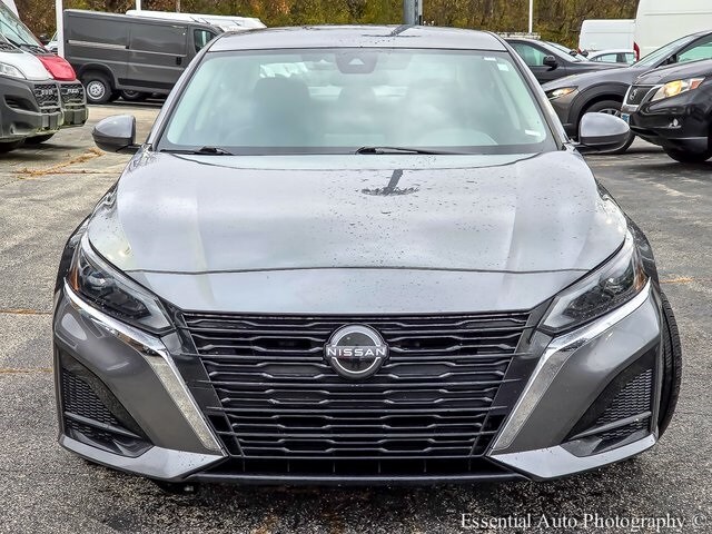 2023 Nissan Altima 2.5 SV photo 4
