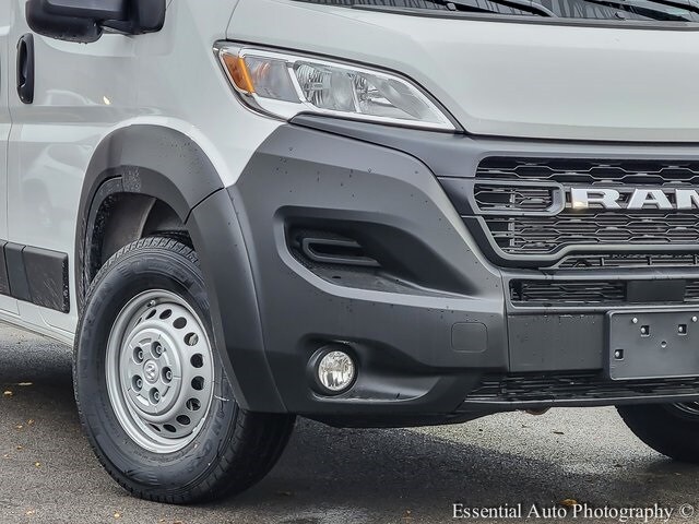 2025 Ram ProMaster 3500 Cargo Van photo 3