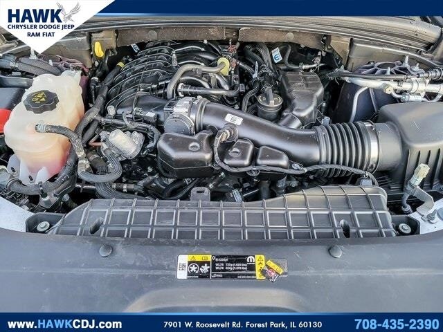 2023 JEEP GRAND CHEROKEE L - Image 35