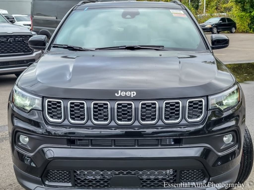 New 2026 Jeep Compass Latitude Sport Utility