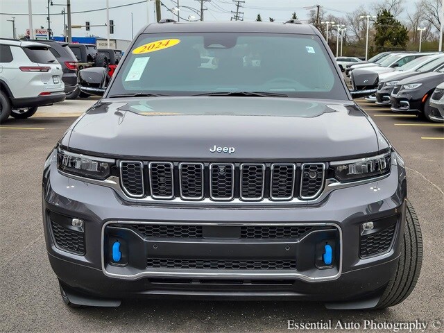 2024 Jeep Grand Cherokee Overland 4xe photo 4