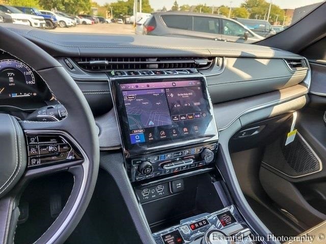 2025 JEEP GRAND CHEROKEE L - Image 22