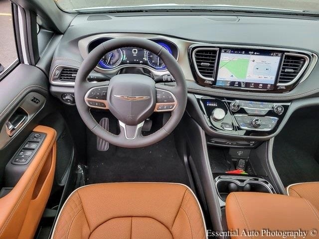2026 CHRYSLER PACIFICA - Image 16