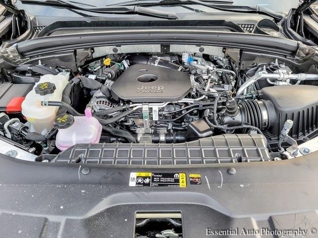 2026 JEEP GRAND CHEROKEE - Image 8