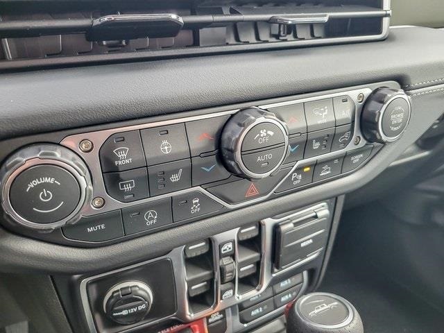 2026 JEEP GLADIATOR - Image 14