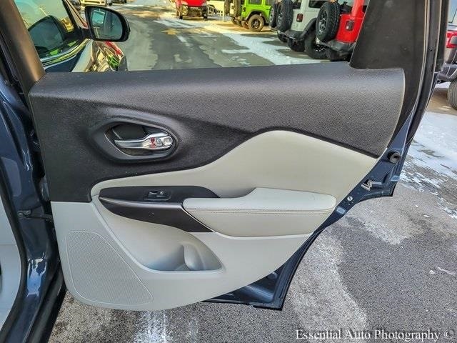 2022 JEEP CHEROKEE - Image 29