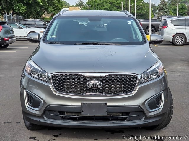 Used 2016 Kia Sorento LX with VIN 5XYPG4A31GG184234 for sale in Plainfield, IL