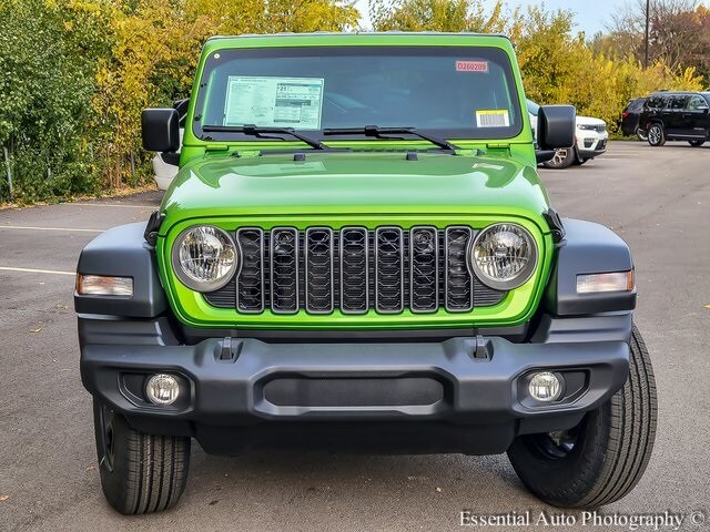 2026 Jeep Wrangler Sport photo 4