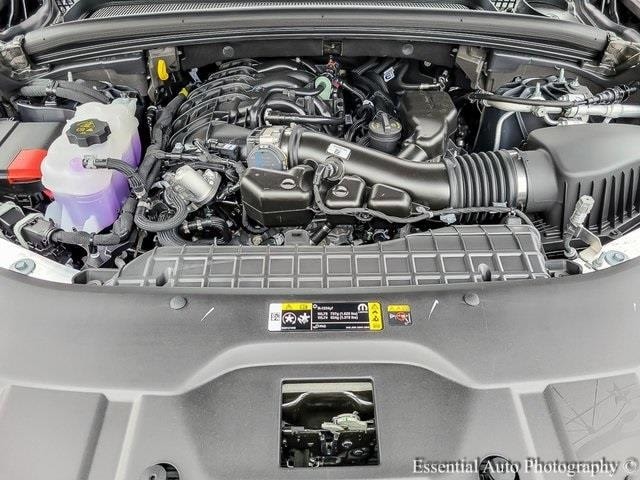 2025 JEEP GRAND CHEROKEE - Image 8