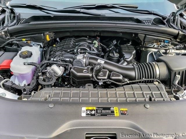 2025 JEEP GRAND CHEROKEE L - Image 8