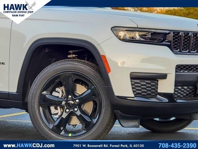 2025 Jeep Grand Cherokee Altitude X photo 3