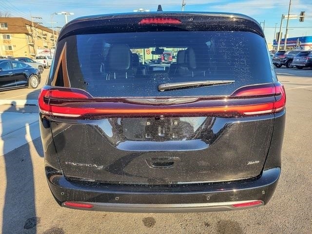 2026 CHRYSLER PACIFICA - Image 5