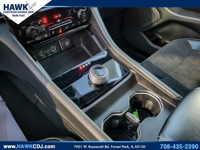 2023 JEEP GRAND CHEROKEE L - Image 24