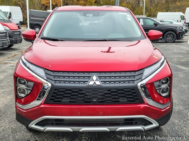 2024 Mitsubishi Eclipse Cross SE photo 4