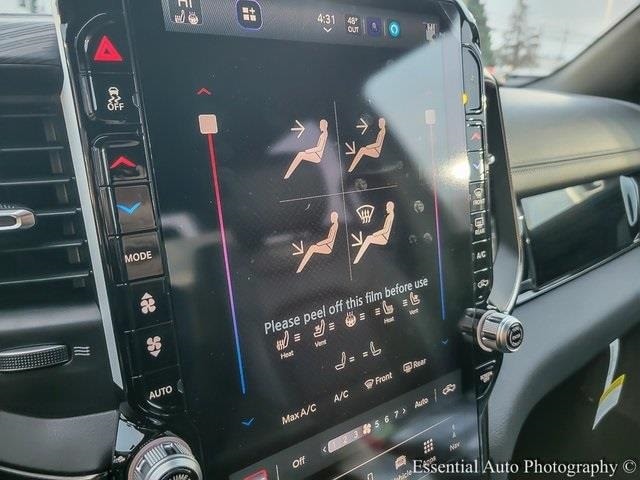 2026 RAM 1500 - Image 15