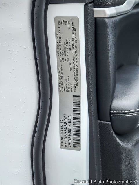 2023 JEEP GRAND CHEROKEE L - Image 34