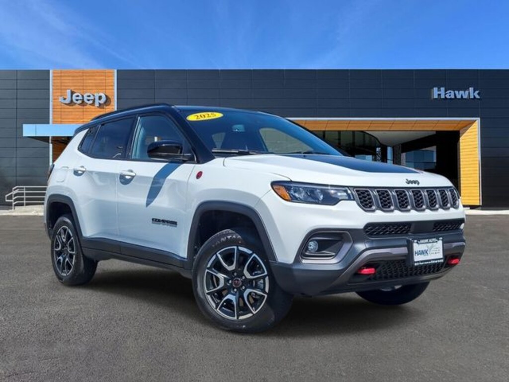 Used 2025 Jeep Compass Trailhawk SUV