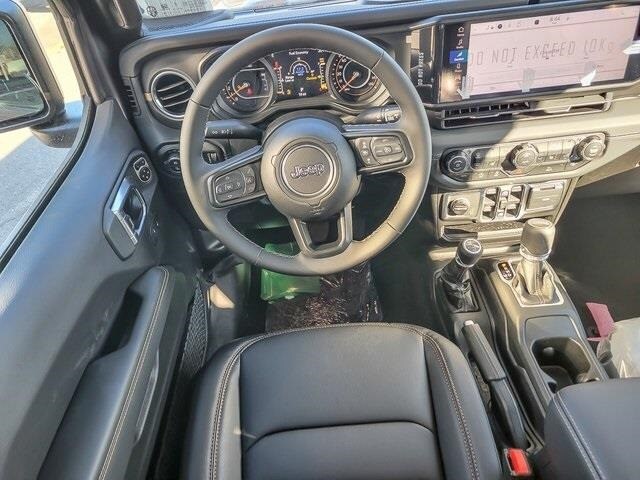 2026 JEEP GLADIATOR - Image 9