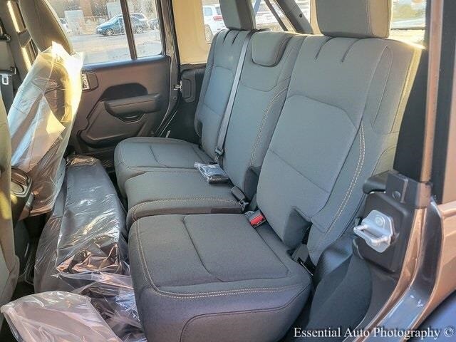 2026 JEEP WRANGLER - Image 10