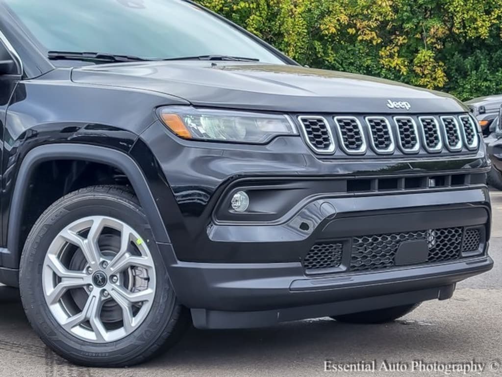 New 2026 Jeep Compass Latitude Sport Utility