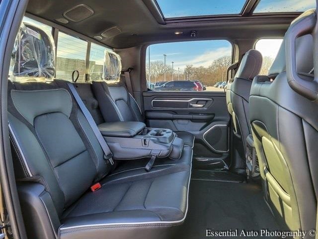 2026 RAM 1500 - Image 9