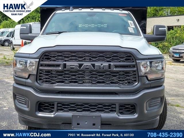 2024 Ram 3500 Tradesman photo 4