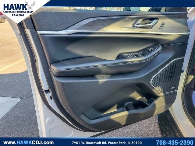 2024 JEEP GRAND CHEROKEE - Image 18