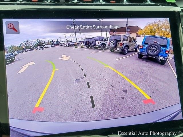 2025 JEEP GRAND CHEROKEE - Image 16