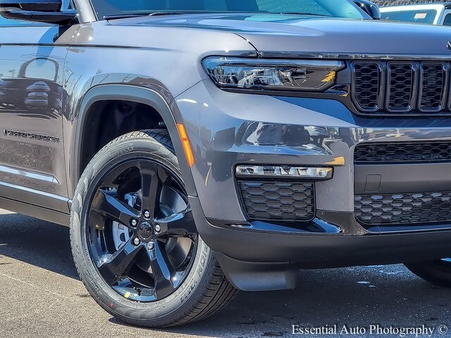 2025 Jeep Grand Cherokee L photo 3