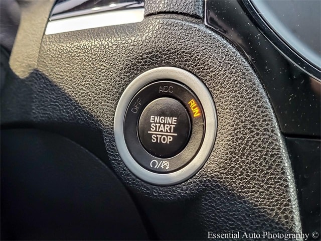 2023 CHRYSLER 300 - Image 15