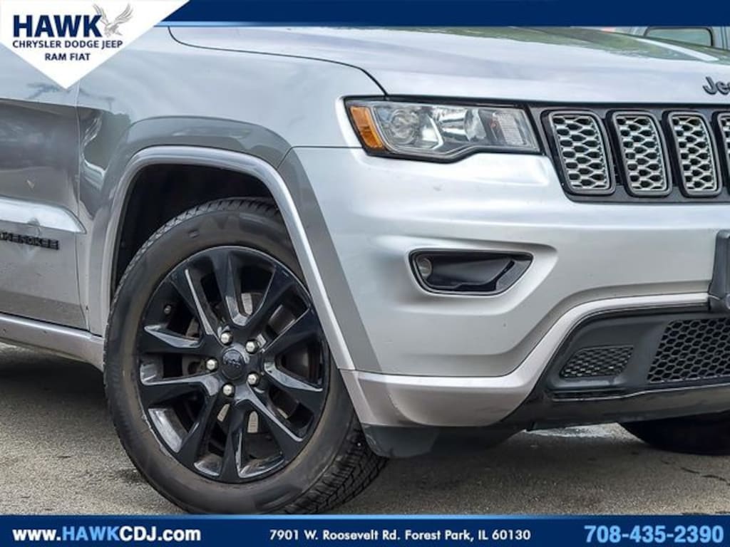 Used 2017 Jeep Grand Cherokee Altitude SUV