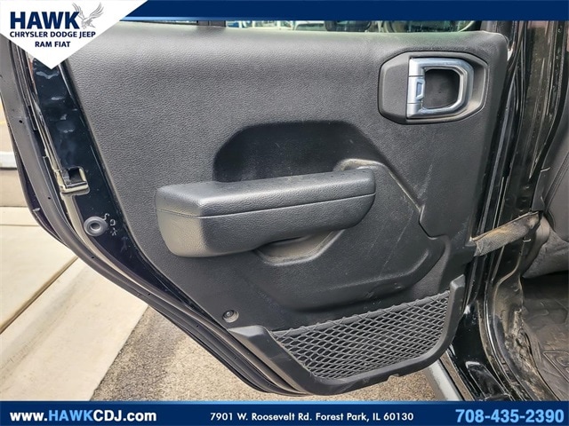 2023 JEEP WRANGLER - Image 17