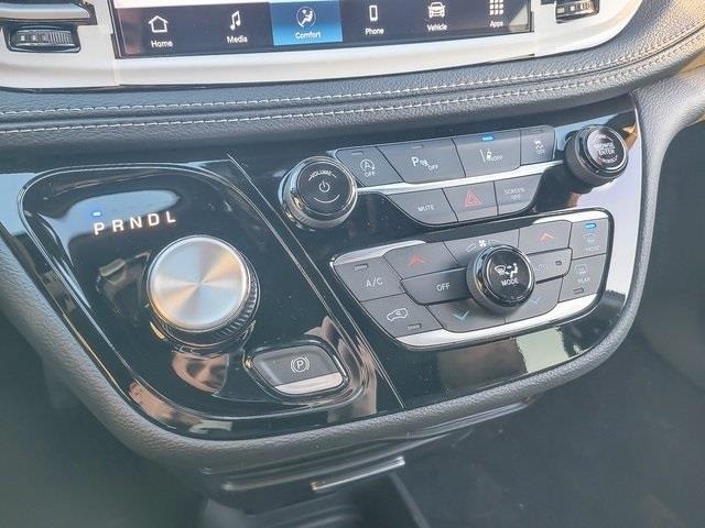 2026 CHRYSLER PACIFICA - Image 15