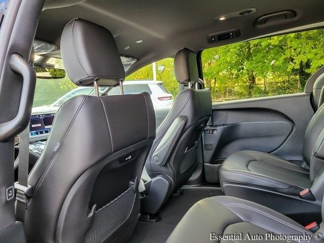 2026 CHRYSLER PACIFICA - Image 13