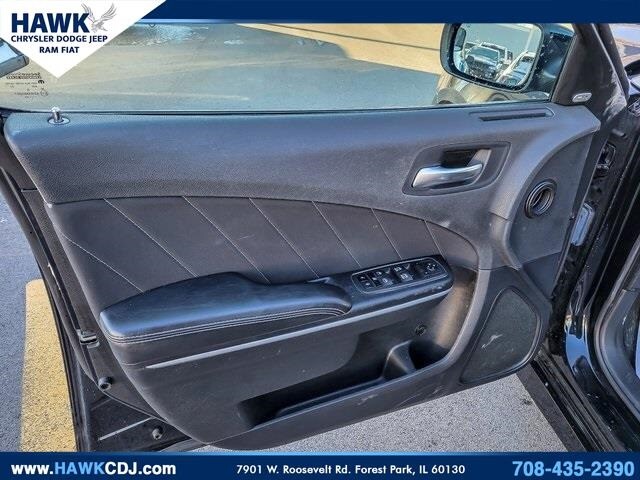 2023 DODGE CHARGER - Image 25