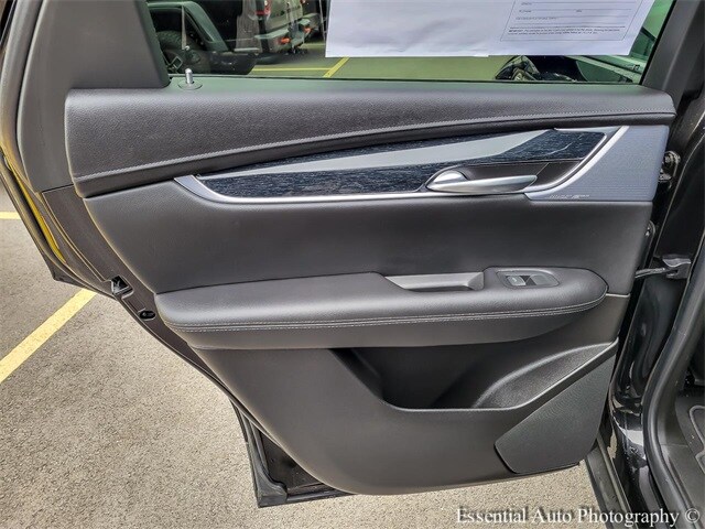 2025 CADILLAC XT5 - Image 26